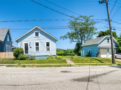 1038 Queen St, Erie, PA, 16507