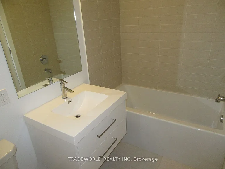 403 Church St #2510 — Photo 15