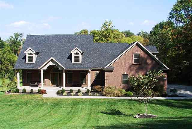 1st image of 525 Winding Creek Dr