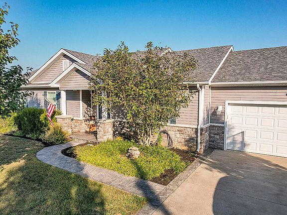 4th image of 1657 Hunter Dr