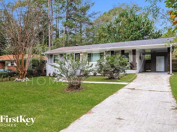 2nd image of 1855 Shamrock Dr