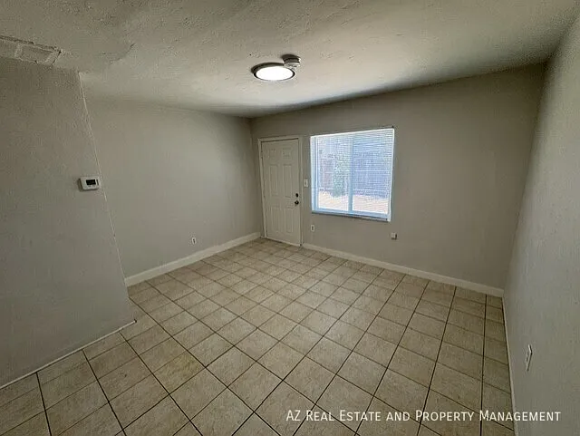 1405 W Clarendon Ave #2 — Photo 26