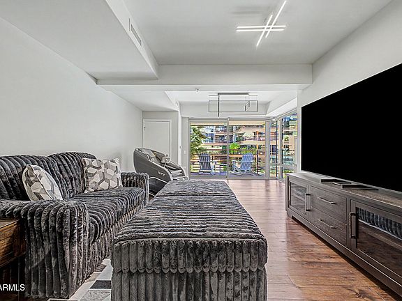 2nd image of 7127 E RANCHO VISTA Drive #3009