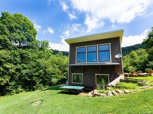 55 Gracefull Way, Candler, NC 28715