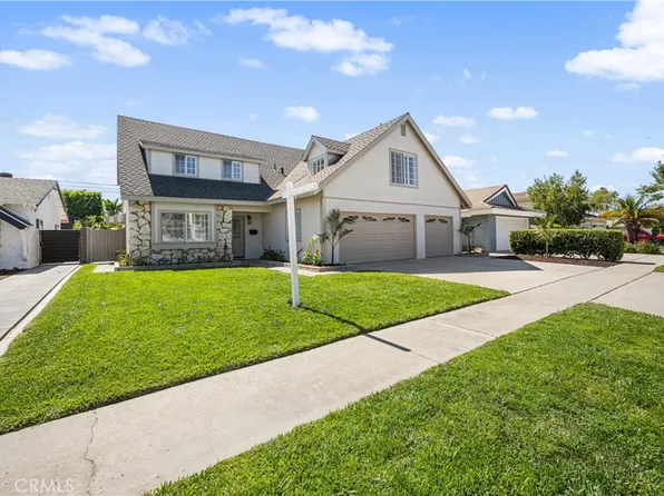 11771 Paseo Bonita, Los Alamitos, CA 90720