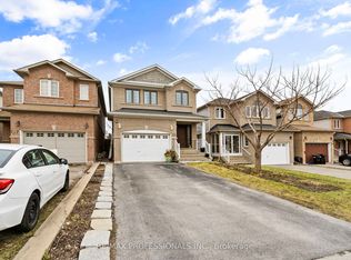 135 Professor Day Dr, Bradford West Gwillimbury, ON