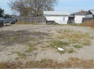 2825 Lee St, Selma, CA 93662