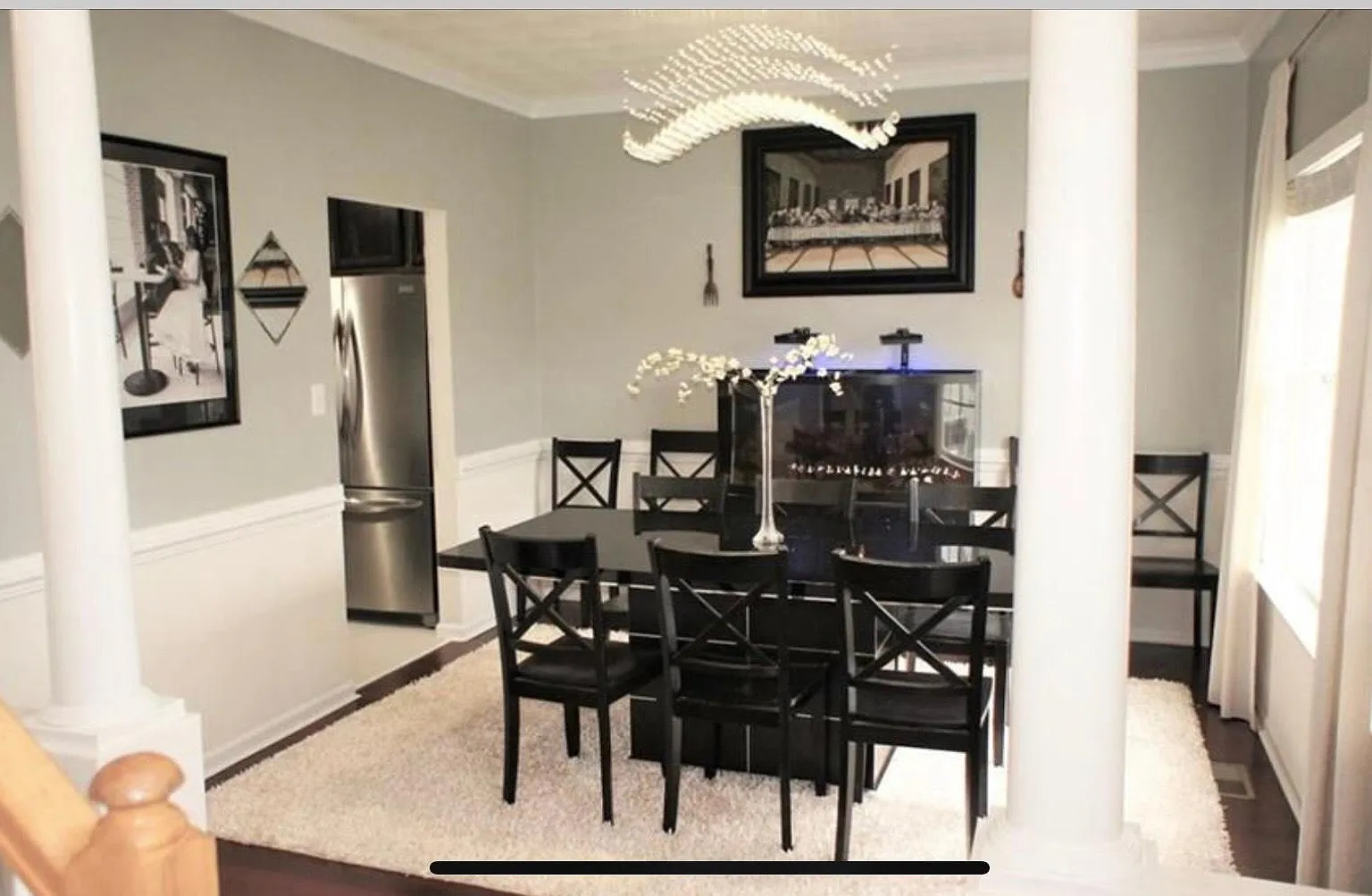 4 bed, 2.5 bath, 2601 sqft, $3,100 — Photo 2
