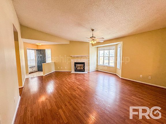 5th image of 3306 Mulberry Ln APT E