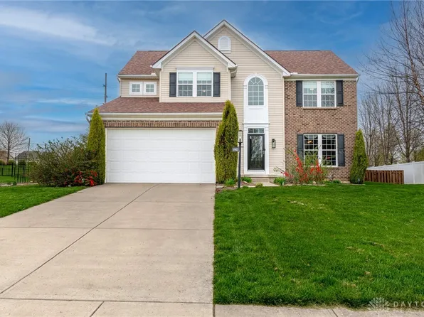 1942 Red Robin Dr N, Xenia, OH 45385