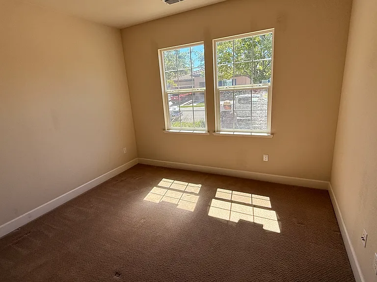 617 N Santa Inez Dr — Photo 6