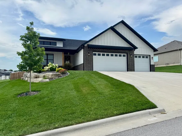 2617 W Webb Road, Ozark, MO 65721