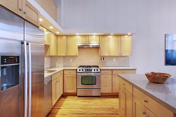 Sold by Compass | media 4