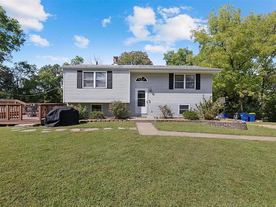 1st image of 25 Gallaway Dr