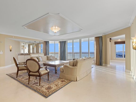 4th image of 2700 N Ocean Drive #1803 A