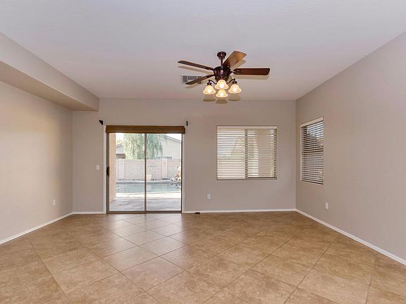 5th image of 8225 W Melinda Ln