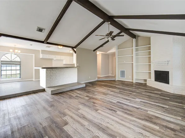 6430 Pirtlewood Cir, Houston, TX 77088