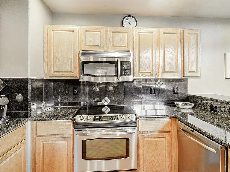 458 N Fuller Placer Rd — Photo 8