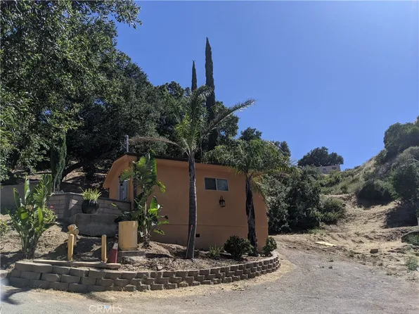 1036 Loma Ln, Simi Valley, CA 93063
