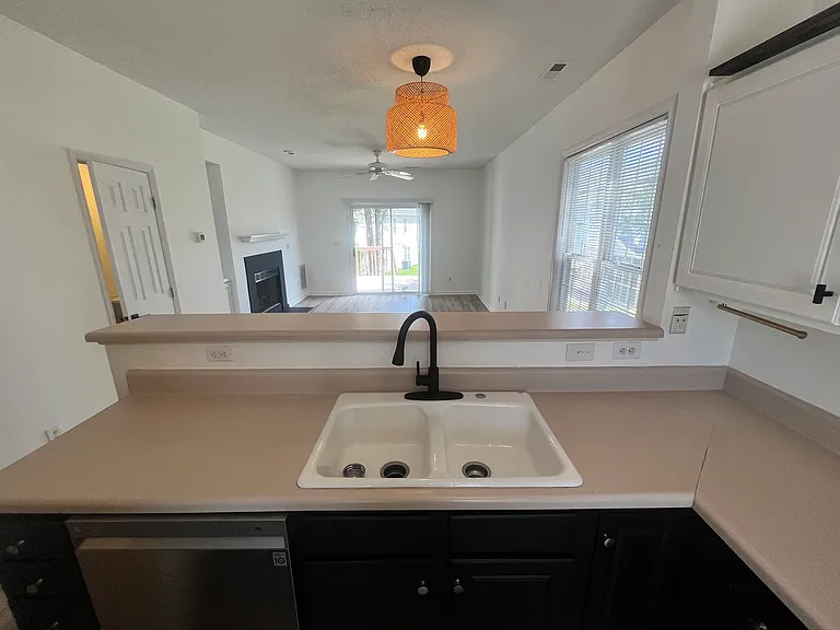 5375 Cog Hill Ct — Photo 4