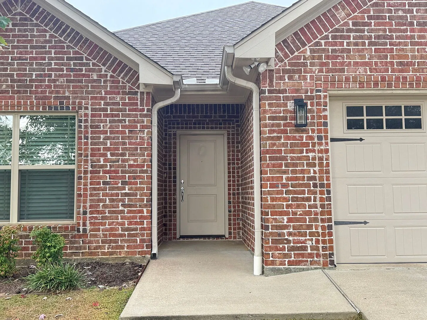 3433 Cottage Court — Photo 4