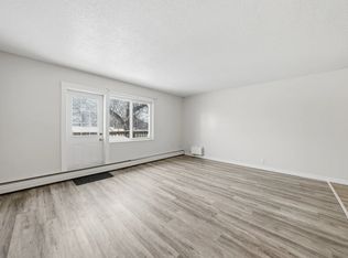 217 8th St E #1, Prince Albert, SK S6V0V9