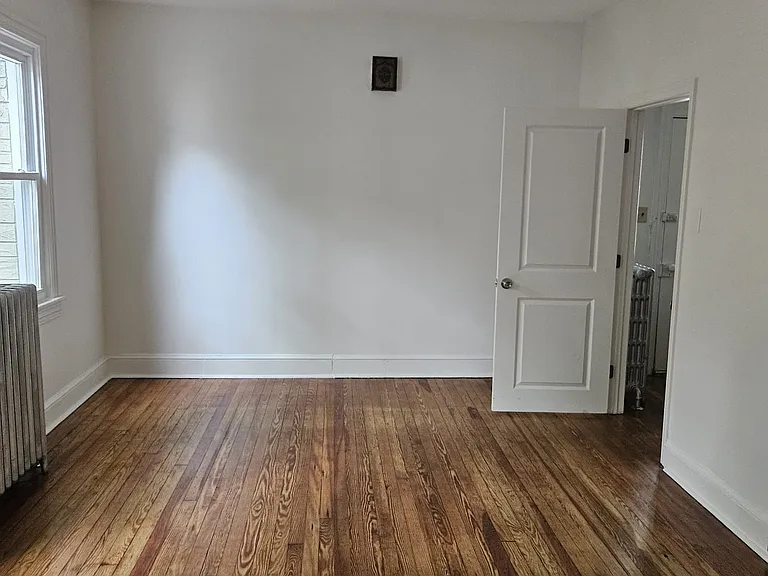 6027 Main St #1 — Photo 4