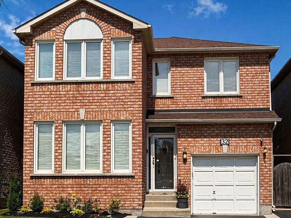 1st image of 32 Stonebriar Dr