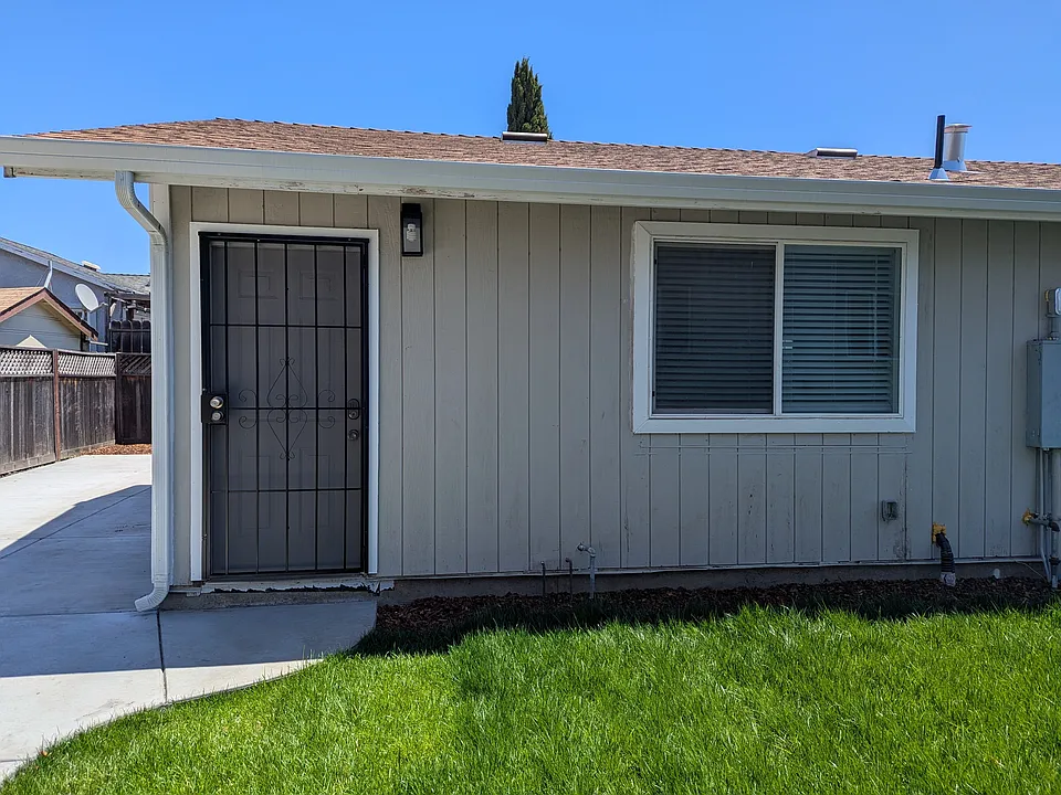 19118 Meekland Ave