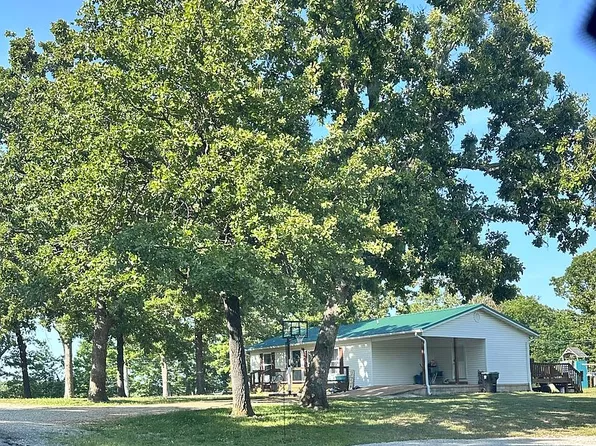237 Apaloosa St, Salem, AR 72576