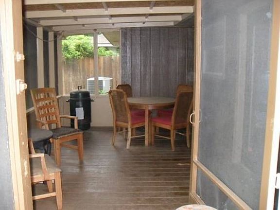 backyard screened porch