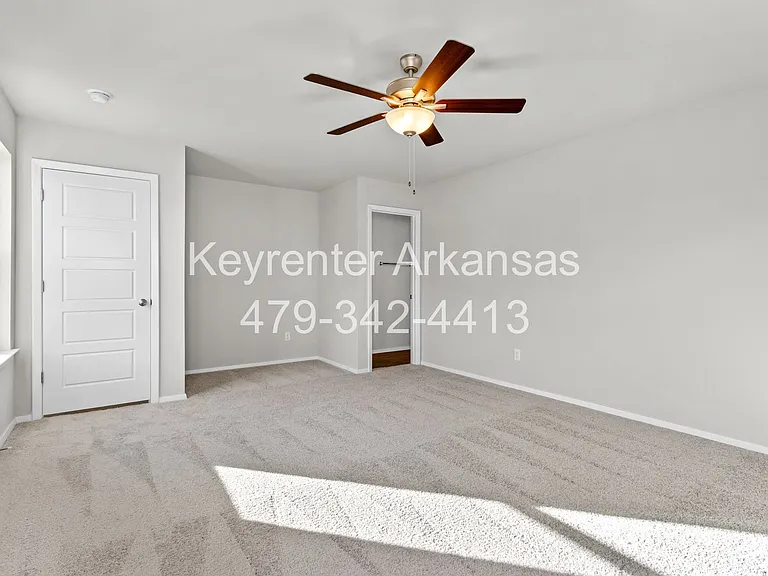 846 E Sparrow Cir — Photo 15