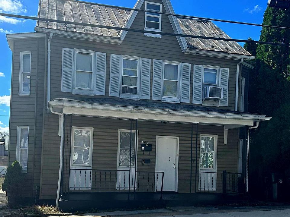 1st image of 829 Concord St