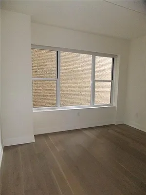 Rented by R New York | media 7