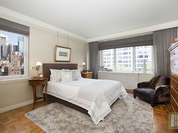 5th image of 12 Beekman Pl APT 8E