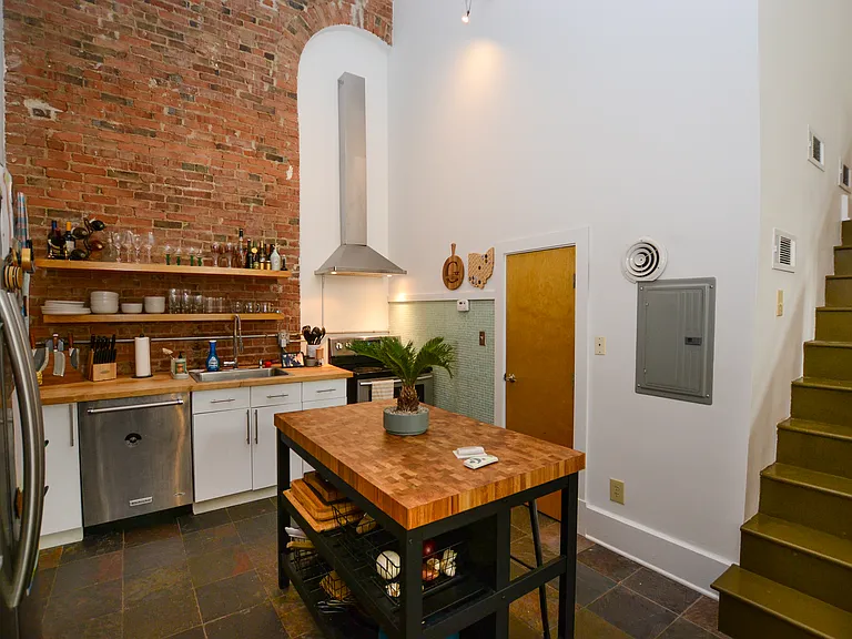 14 W 15th St #1 — Photo 7