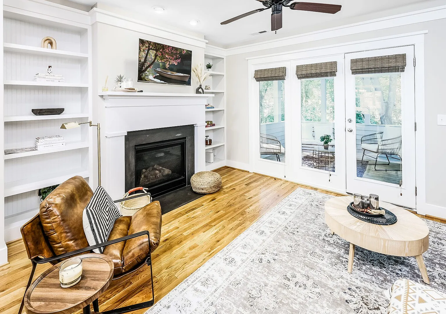 Boho Retreat | Walk Downtown Porch + Monitor — Photo 3