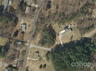 1402 8th Ave, Conover, NC 28613