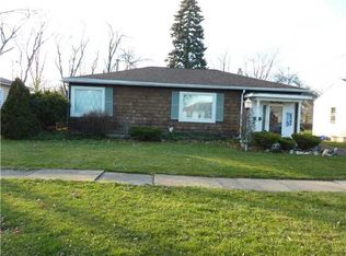 106 Roncroff Dr, North Tonawanda, NY 14120