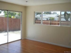 5th image of 3616 W 153rd St
