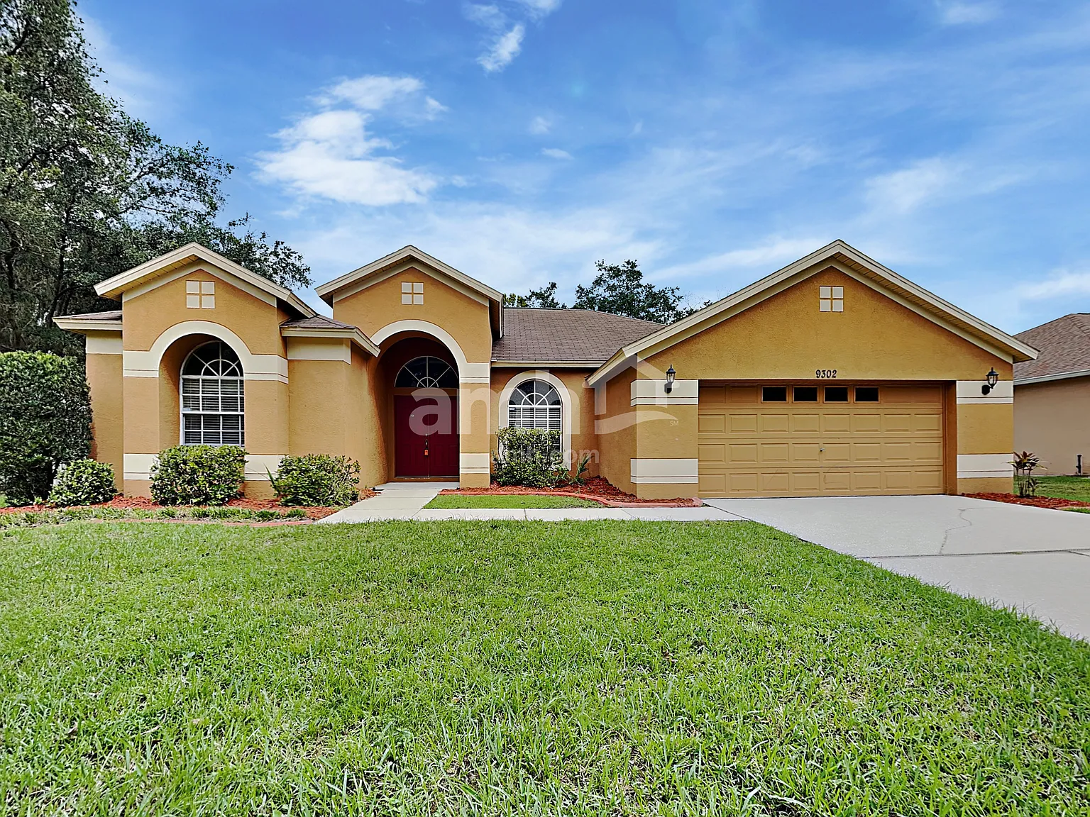 4 bed, 2.0 bath, 2056 sqft, $2,605 — Photo 1
