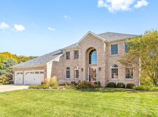 14964 Chais Ct E, Hinckley, IL 60520