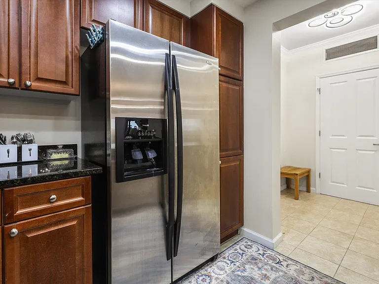 121 N Monroe St #5004 — Photo 10