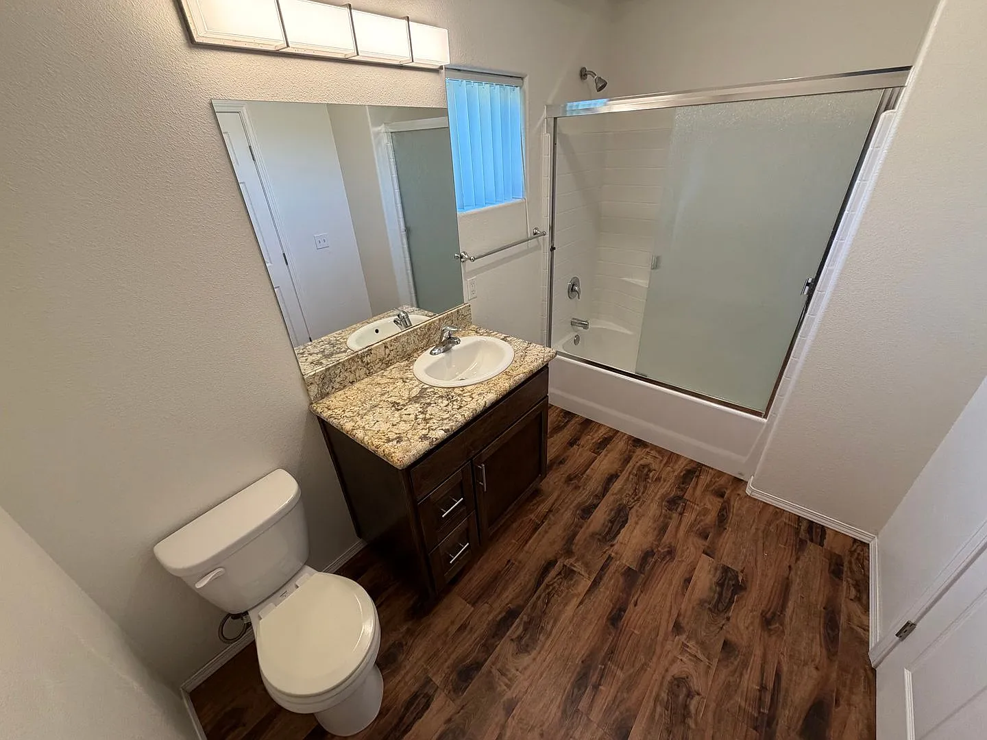 1406D N. Bradley Road -- 2 Bedroom, 1 Bathroom North-East Santa Maria Apartment — Photo 3