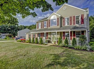 2 Saint Tropez Ct, Newark, DE 19702