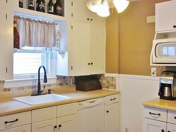 Kitchen with newer counter