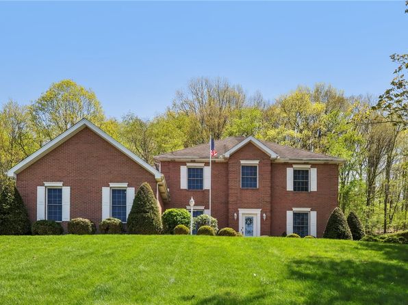 1003 Hunt Club Ct, Export, PA 15632