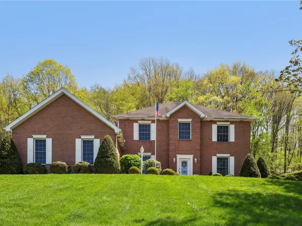 1003 Hunt Club Ct, Export, PA 15632