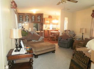 90 Gypsum Dr, Newark, DE 19713