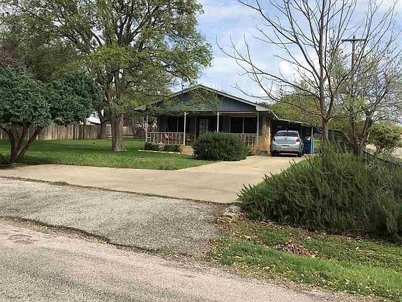 3rd image of 202 N Shorewood Dr